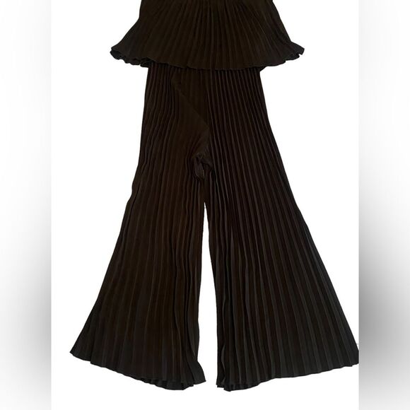 Women’s black pleated strapless jumpsuit NWT eveningwear, cruise, size M - Picture 8 of 10